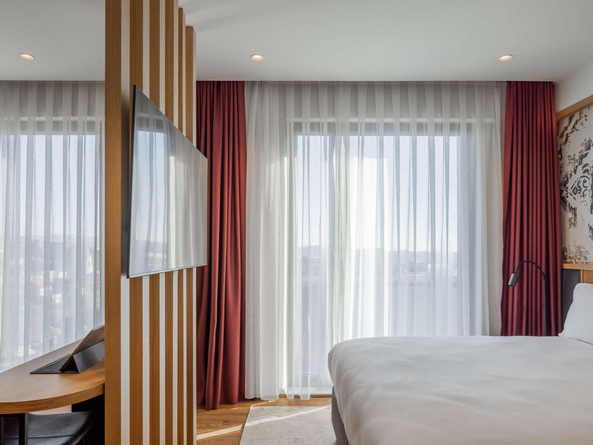 Mercure Prishtina City Pristina Exterior foto