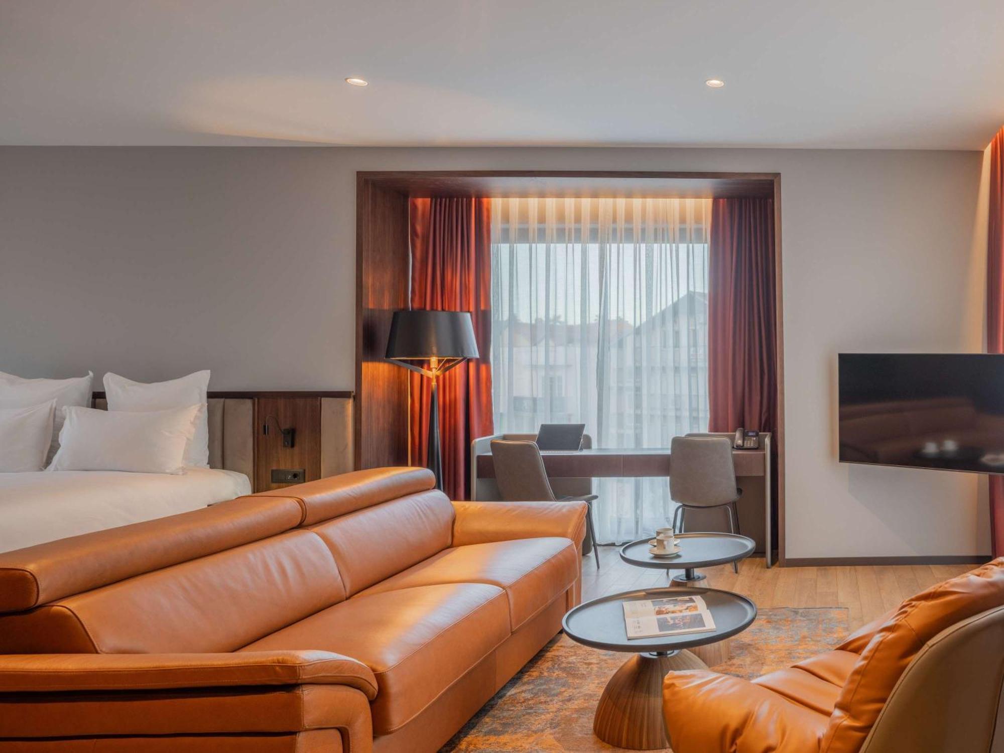 Mercure Prishtina City Pristina Exterior foto